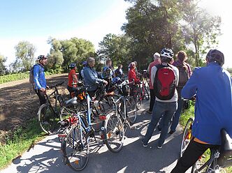 Fahrrad-Exkursion 2019, Deggendorf - Vilshofen Die Fahrradexkursion führte unter anderem zu einem Altwasser bei Aichet in der Mühlhamer Schleife (Bild: M. Knopf)