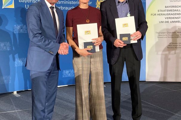 Auszeichnung mit der Umweltmedallie Niederbayern
