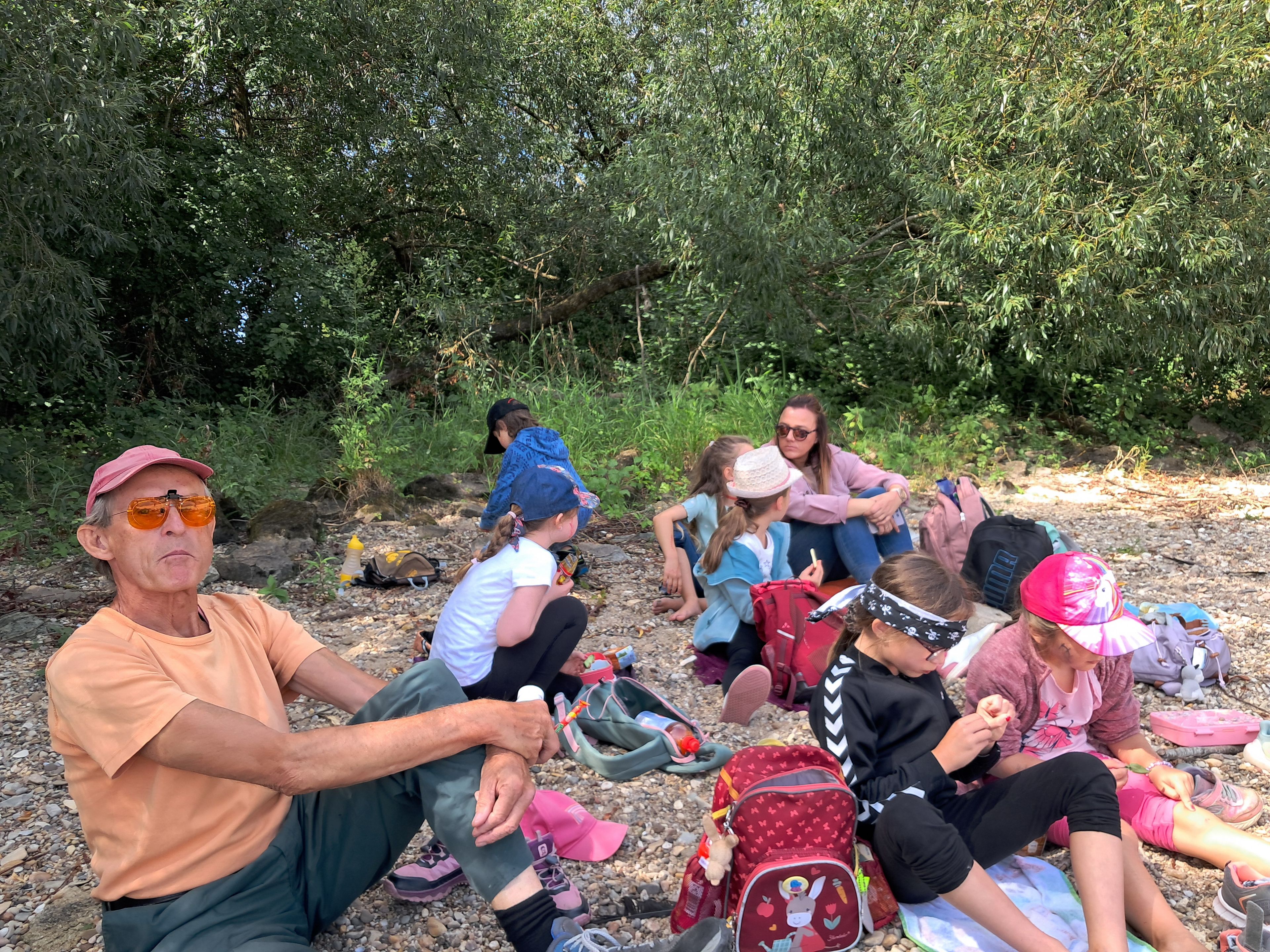 Piraten + Landratten, KiGa Achslach, Pause am Strand mit Matrose Lothar